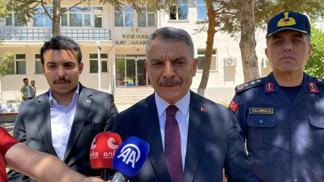 Yozgat'ta Yenifakılı Belediye Başkanı Musa Sarıaslan Trafik...