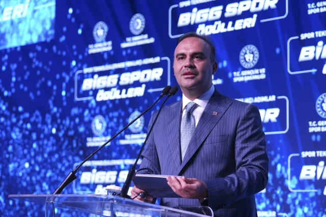 Bakan Kacır: Türk Sporunu Teknoloji ile Daha da Güçlendiriyoruz