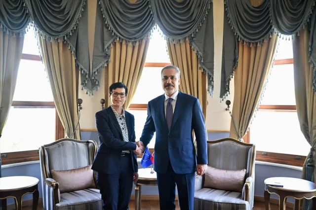 Dışişleri Bakanı Hakan Fidan'ın AB Yetkilisi Marta Kos ile G...