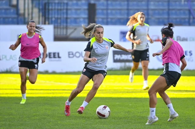 ABB FOMGET Kadın Futbol Takımının Şampiyonlar Ligi Yolu