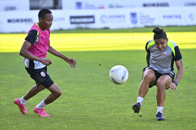 ABB FOMGET Kadın Futbol Takımının Şampiyonlar Ligi Yolu