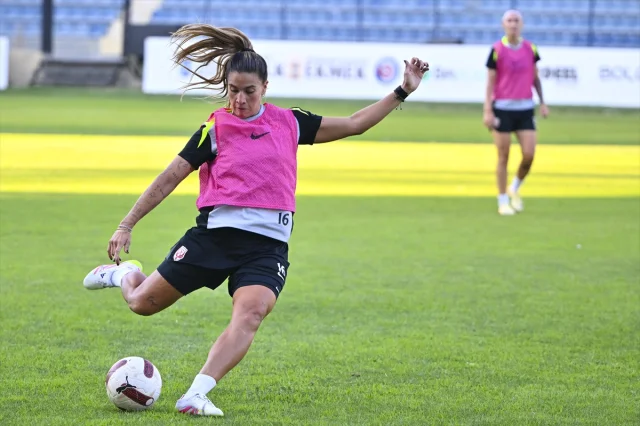 ABB FOMGET Kadın Futbol Takımının Şampiyonlar Ligi Yolu