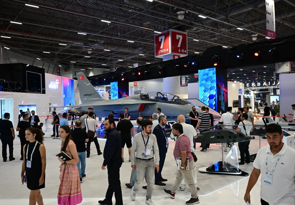 İstanbul'da Savunma Teknolojileri Şöleni: IDEF 2025'e Yoğun İlgi