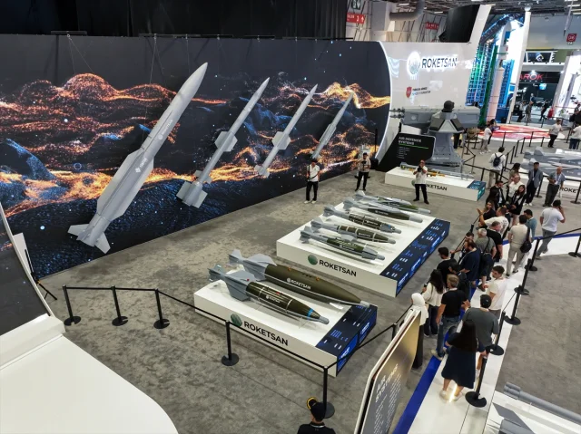 İstanbul'da Savunma Teknolojileri Şöleni: IDEF 2025'e Yoğun İlgi