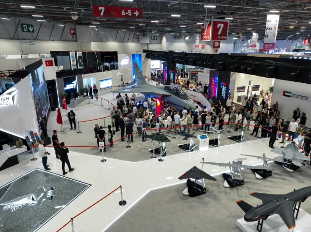 İstanbul'da Savunma Teknolojileri Şöleni: IDEF 2025'e Yoğun İlgi