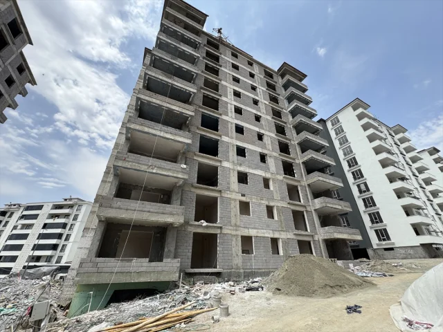 Elazığ'da İnşaatta Meydana Gelen Trajik Kaza İşçi Canından Oldu
