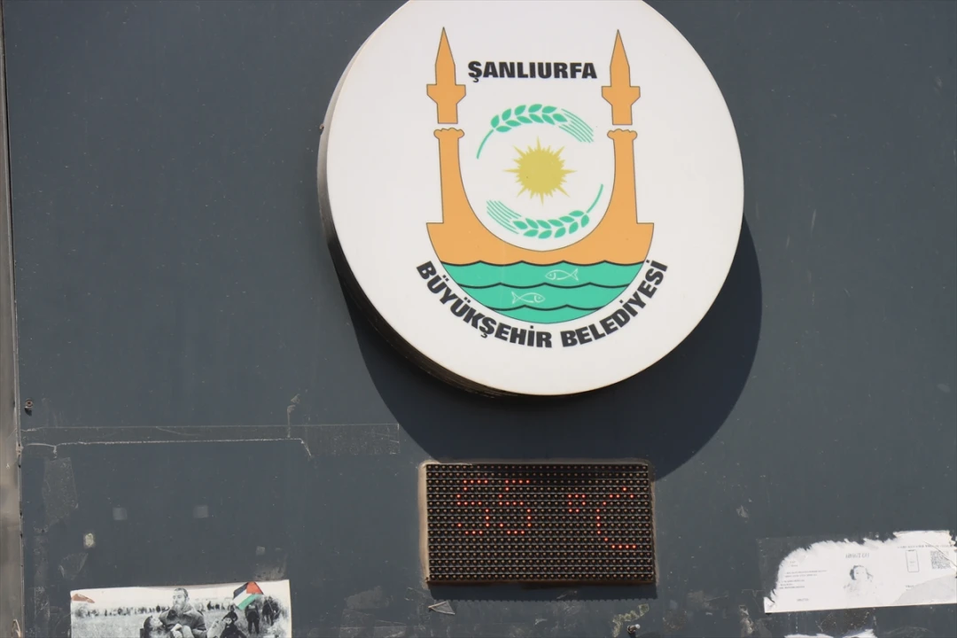 Şanlıurfa'da Sıcaklık Rekor Kırdı: Termometreler 55 Dereceyi Gördü