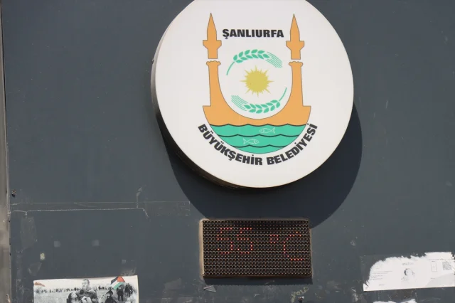 Şanlıurfa'da Sıcaklık Rekor Kırdı: Termometreler 55 Dereceyi...