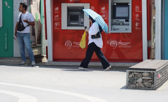 Şanlıurfa'da Sıcaklık Rekor Kırdı: Termometreler 55 Dereceyi Gördü