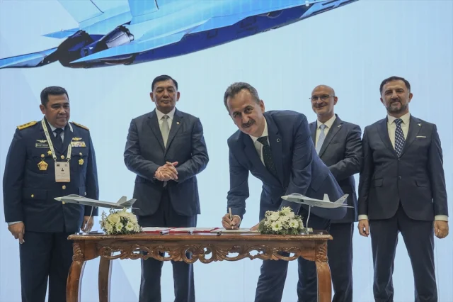 Endonezya ile KAAN Savaş Uçağı Anlaşması İmzalandı