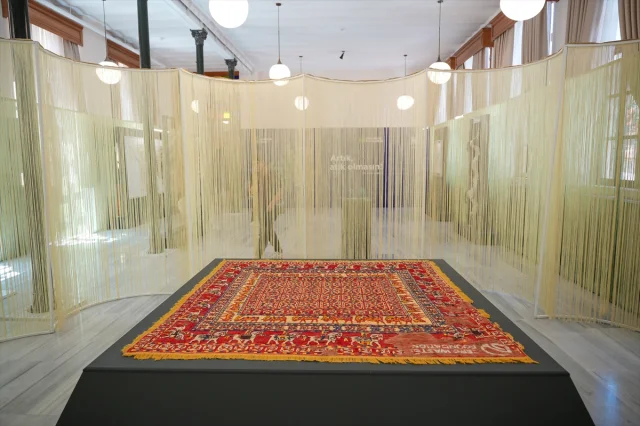 Balat'ta 'Sıfır Artı' Sergisi Sanatseverlerle Buluşuyor