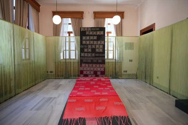 Balat'ta 'Sıfır Artı' Sergisi Sanatseverlerle Buluşuyor