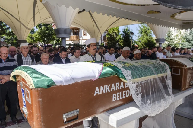 Kahramankazan'da Korkunç Kaza Hayatlar Söndü