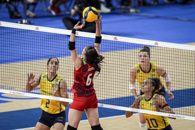 Brezilya Japonya'yı Geçti FIVB Milletler Ligi'nde Finale Yükseldi