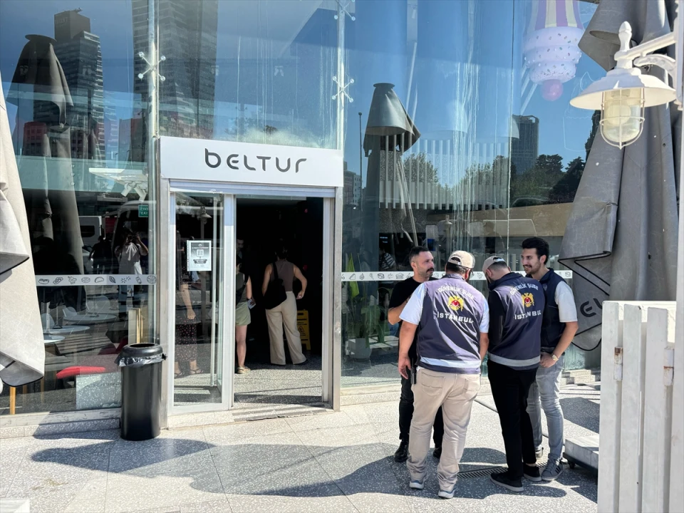 BELTUR AŞ İşçilerinden İstanbul'da Protesto