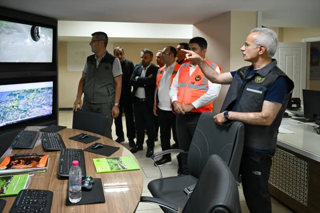 Bursa’da Muazzam Orman Yangını: Gürsu ve Kestel Arasında Müdahaleler Sürüyor