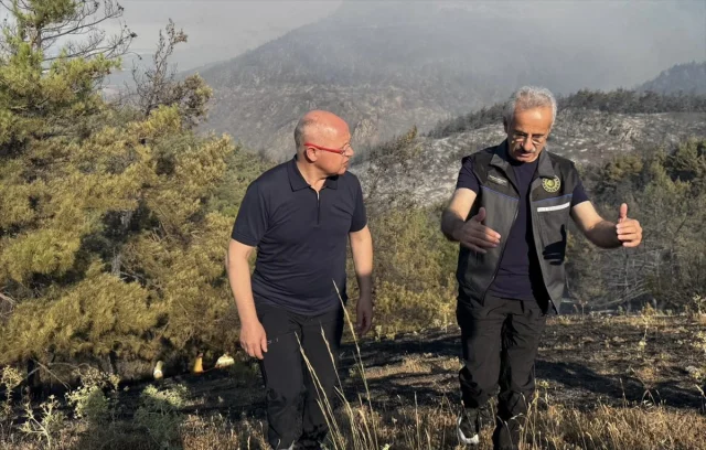 Bursa'da Yangına Havadan Müdahale: Bakan Uraloğlu'nun Kritik İncelemesi
