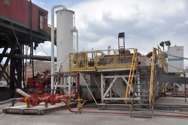 Kato Dağı'nda Türk Mühendislerin Yoğun Çalışmalarıyla Petrol Aranıyor