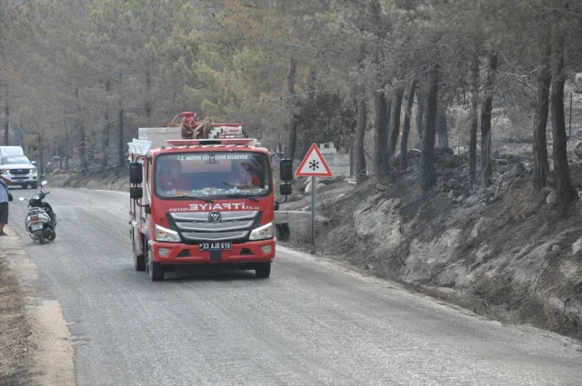 Silifke’de Büyük Mücadele ile Orman Yangını Kontrol Altında