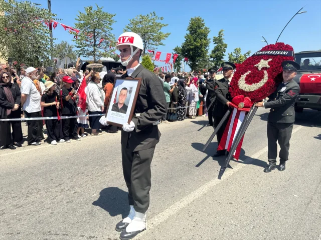 Şehit İkmal Er Semih Erdoğan Giresun'da Sonsuzluğa Uğurlandı