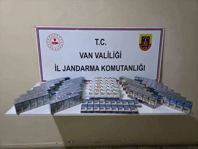 Van'da Gerçekleştirilen Kaçakçılık Operasyonlarında 28 Kişi Gözaltında