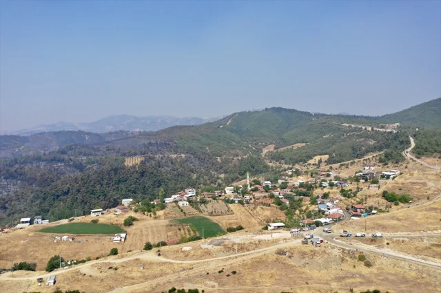 Bursa'da 3. Gününde Süren Orman Yangınına Müdahale Devam Ediyor