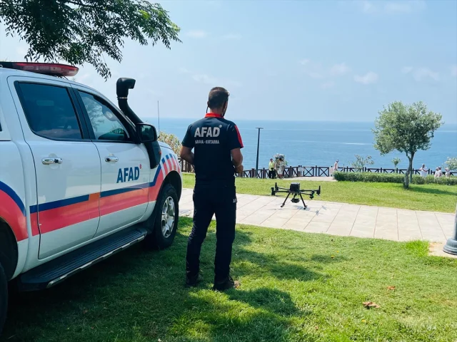 Antalya'da Deniz Kenarındaki Gizemli Kayıp Olayı Sürüyor