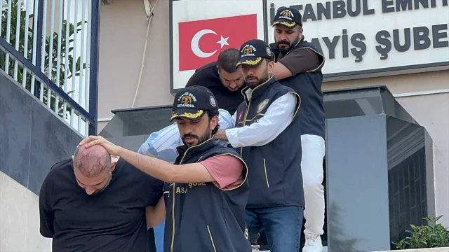 Kapalıçarşı'da Sahte Altın Operasyonu: Dolandırıcılık Şebekesi Çökertildi
