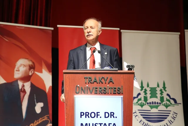 Edirne'de Balkan Gençlik Buluşmaları Yaz Kampı Renkli Başladı