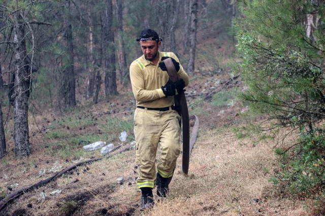 Bursa'nın Orhaneli ve Harmancık Bölgelerindeki Yangınla Mücadele Sürüyor