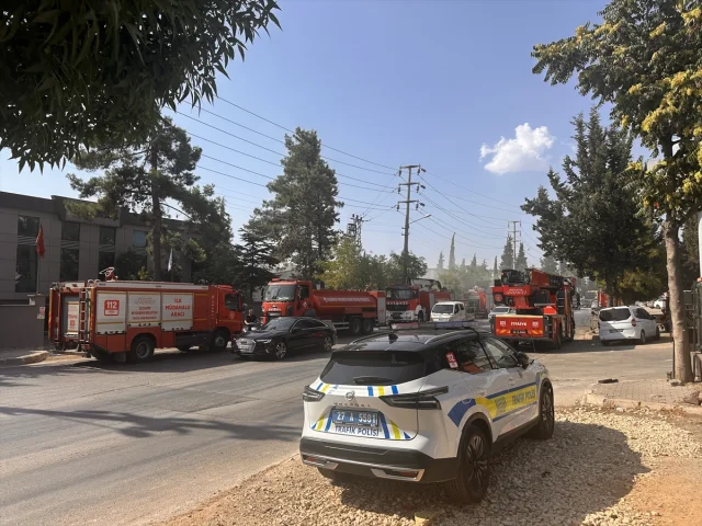 Gaziantep'te Tekstil Fabrikası yangınına Zamanında Müdahale