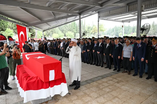Şırnak'ta Şehit Verilen Mehmet Ali Yıldırım Adana'da Son Yolculuğuna Uğurlandı