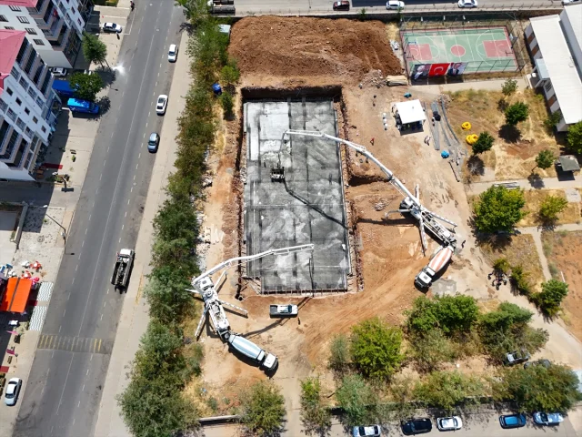 Bingöl'de Hayırseverlerin Katkısıyla Yeni ve Güvenli Okullar...