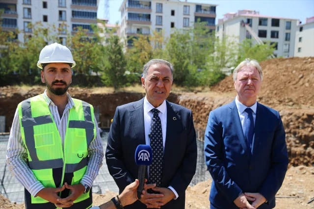 Bingöl'de Hayırseverlerin Katkısıyla Yeni ve Güvenli Okullar Yükseliyor