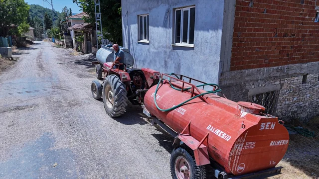 Bursa'da Etkileyici Yangın Müdahalesi Patlak Lastik Engeli Tanımadı