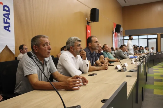 Erzincan'da Hizmet Odaklı Muhtarlar Toplantısı