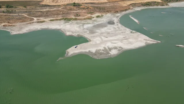 Tekirdağ'da Kuraklık Alarmı: Türkmenli Göleti Neredeyse Tükendi