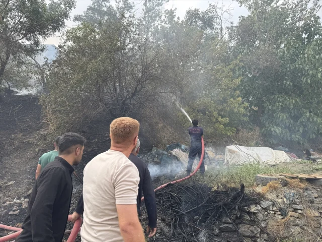 Hakkari'de Çıkan Yangın Hızla Söndürüldü