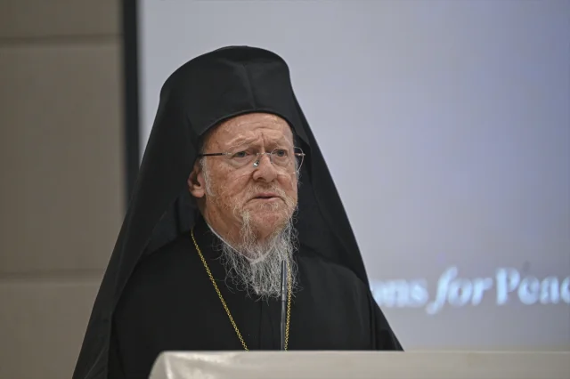 Fener Rum Patriği Bartholomeos Dünya Barışı İçin İşbirliği Çağrısı Yaptı