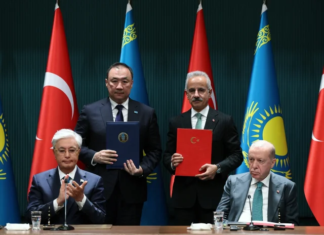 Türkiye ve Kazakistan Arasında Stratejik Anlaşmalar Yeniden Tanımlandı
