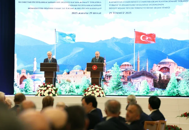 Kazakistan ve Türkiye Arasındaki Kardeşlik Bağı Devlet Nişanı ile Taçlandı