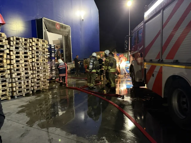 Düzce'de Otomotiv Fabrikasındaki Yangın Korkuttu