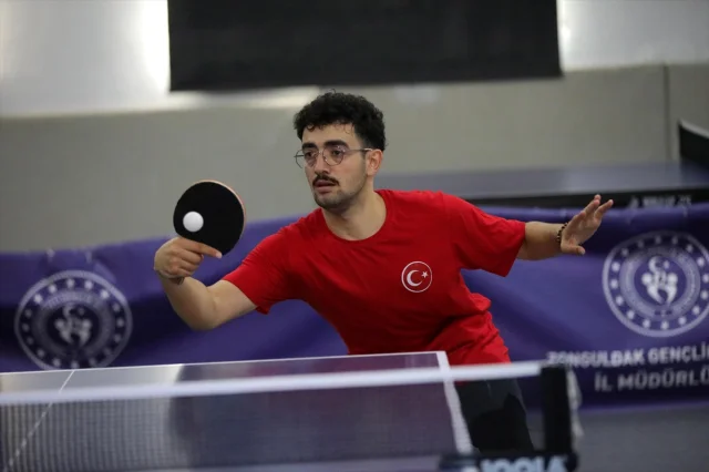 İşitme Engelli Sporculardan Tokyo'da Altın Madalya Hedefi