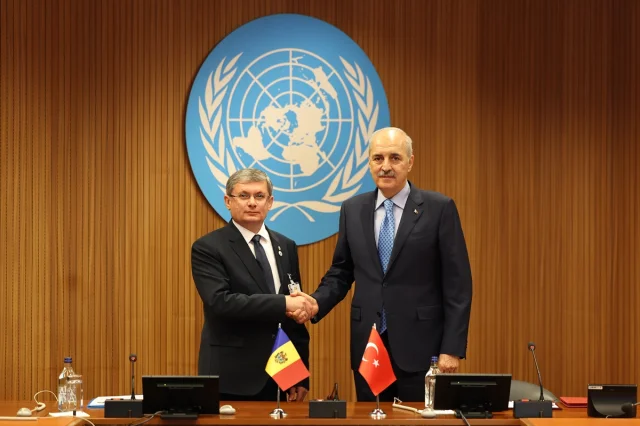 Türk ve Moldovalı Liderlerden Cenevre'de Kritik Buluşma