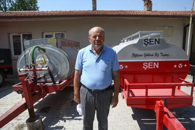 Bursa'da Cesur Çiftçi Yangın Söndürme Çalışmalarına Destek İçin Su Tankeri Bağışladı