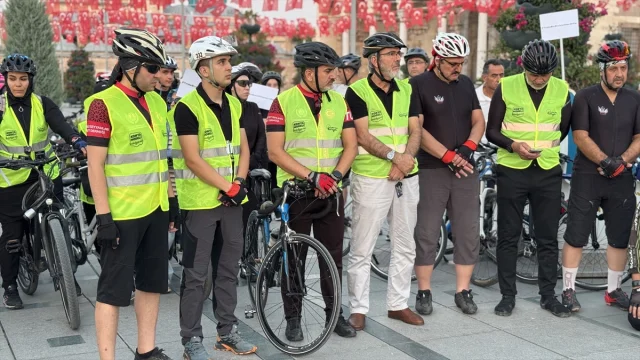Konya'da Bisikletçiler Trafik Kurbanları İçin Pedal Çevirdi