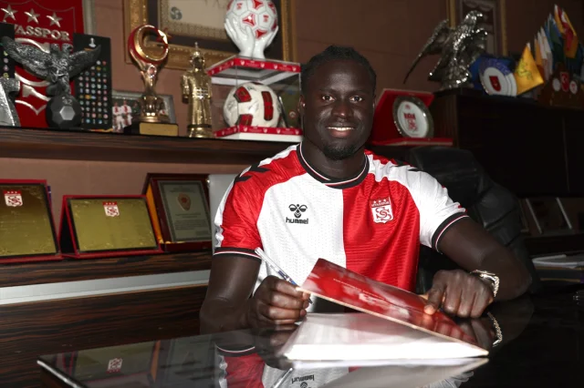 Sivasspor'un Yeni Umudu: Aliou Badji Transferin Detayları