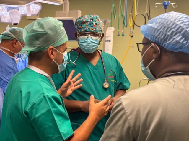 Türk Doktorlar Burkina Faso'da Hayata Umut Oldu