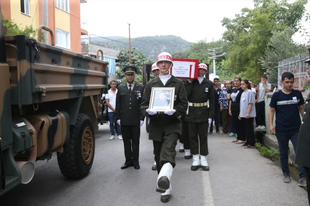 Kahraman Uzman Çavuş Servet Ökkeş Çakır'a Son Veda