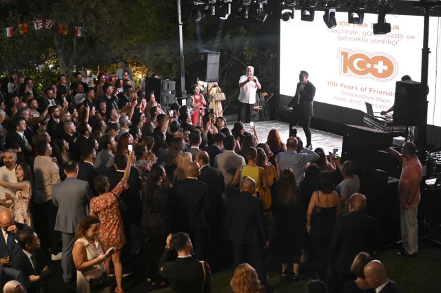 Ankara'da Coşkulu İsviçre Ulusal Günü Kutlaması
